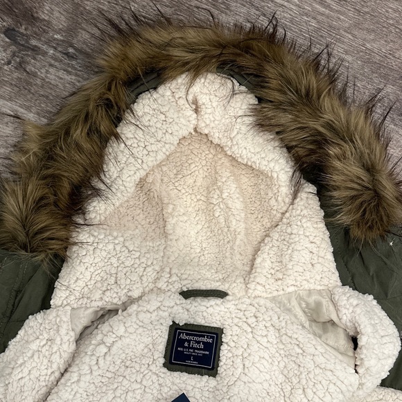 Abercrombie & Fitch Sherpa-Lined Military Parka Size Large - Picture 10 of 11